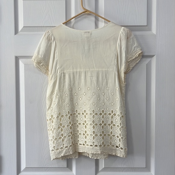Sundance cream colored top - Picture 2 of 10